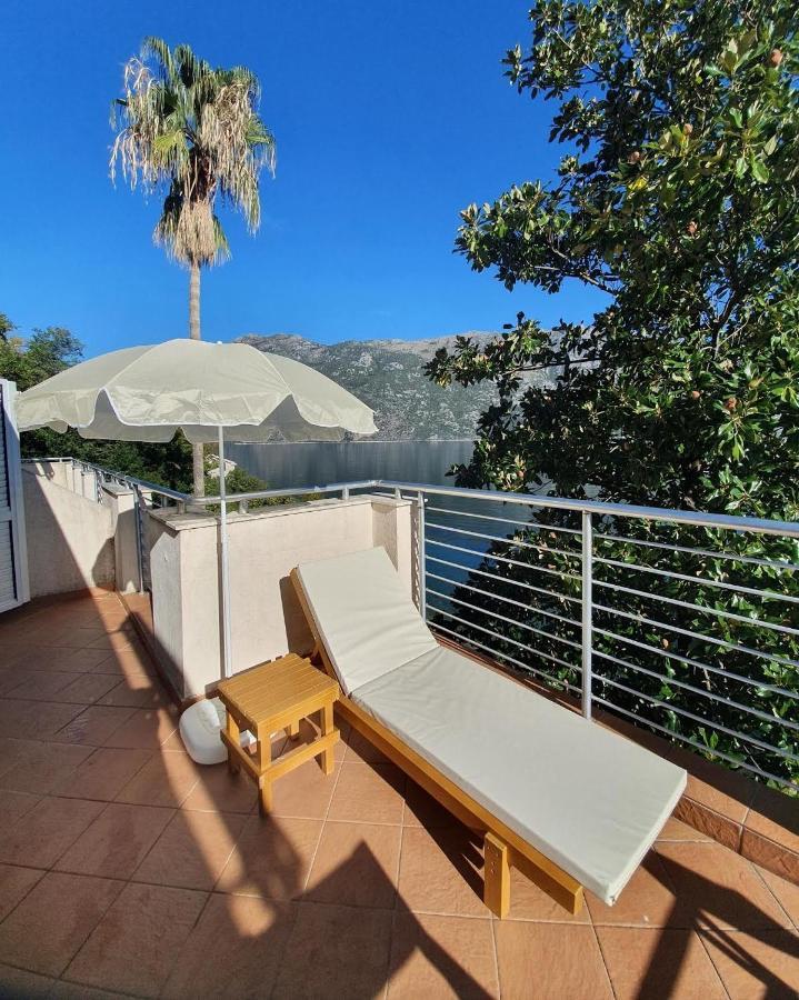 Magnolia Adriatic Apartment Kotor Bagian luar foto
