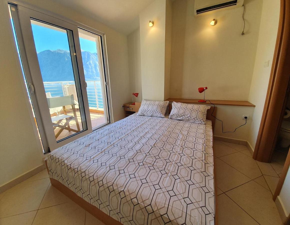 Magnolia Adriatic Apartment Kotor Bagian luar foto